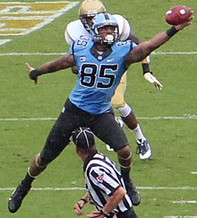 Eric Ebron 2013.jpg