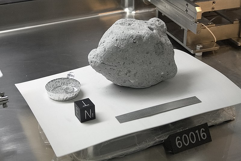 File:NASA Lunar Sample 60016.jpg