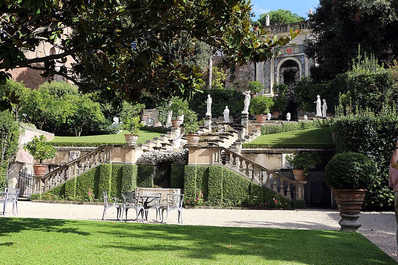 Файл:Palazzo colonna, giardini 03.jpg