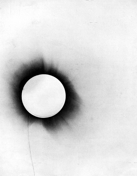 Файл:1919 eclipse negative.jpg