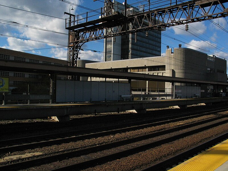 File:CT-Station, Bridgeport.jpg