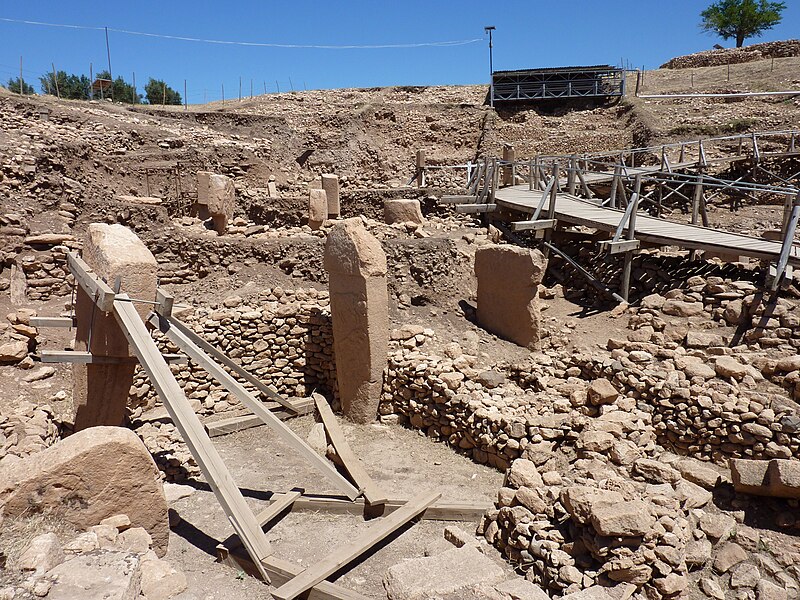 File:Göbekli Tepe site (2).JPG