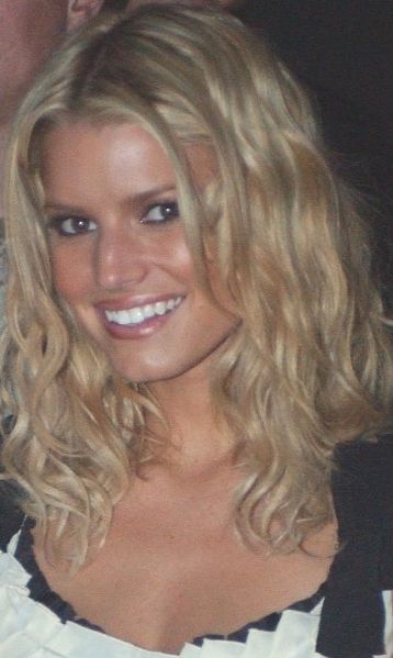 Archivo:Jessica Simpson head 2.jpg