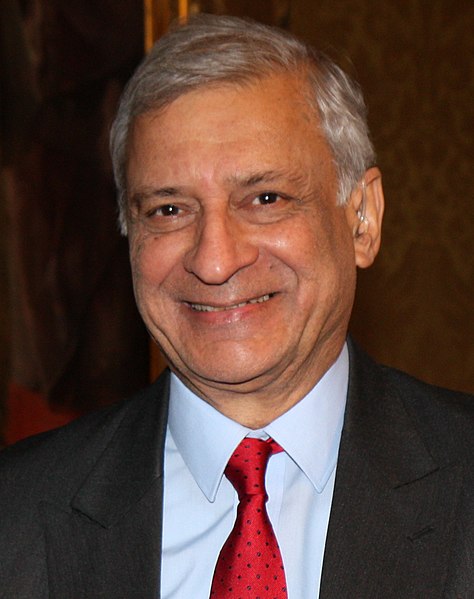 File:Kamalesh Sharma January 2015.jpg