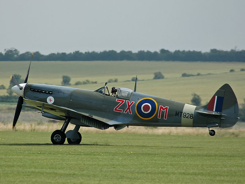 File:Spitfire VIII MT928.jpg