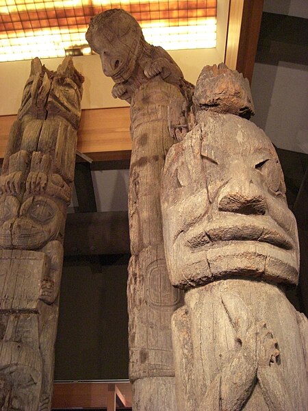 File:THCTotems.JPG