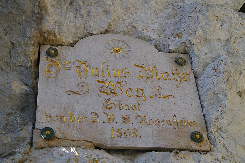 File:Dr.-Julius-Mayr-Weg memorial plate.jpg