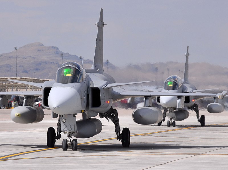 File:Gripen 3.jpg