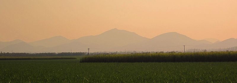 File:Kelsey Creek-Dittmer Mountains.jpg