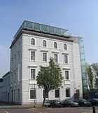 Tower Building, originally the office of Hutchinson & Co, now part of the Catalyst Science Discovery Centre