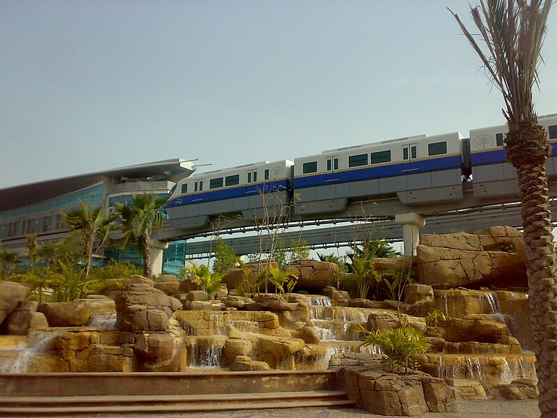 File:Dubai Monorail 01.jpg