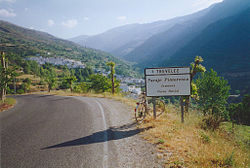 The approach to Trevélez from the west