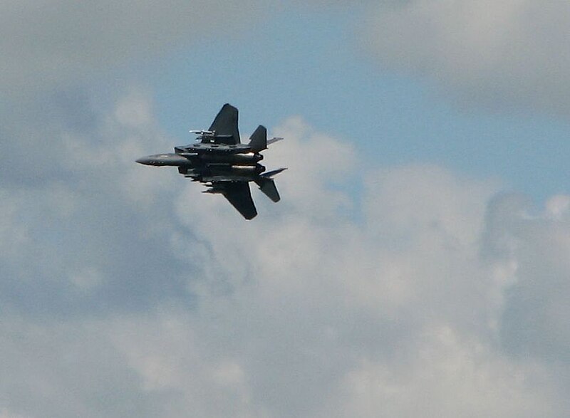 File:F15 Low Over Westow.jpg