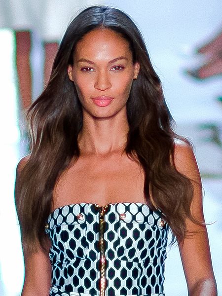 File:Joan Smalls DVF ss14-33.jpg