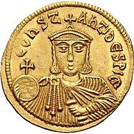 On the reverse of this solidus of Leo V the Armenian, the Emperor's son Constantine wears a ceremonial chlamys, 813–820