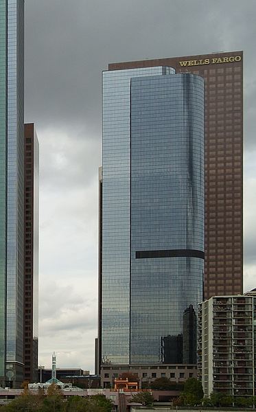 File:One California Plaza.jpg