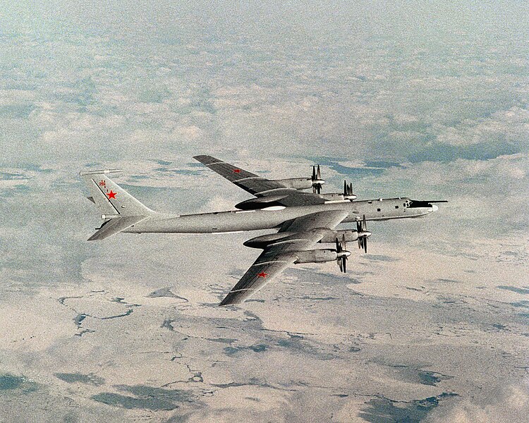 File:Tu-142MR-1990.jpg