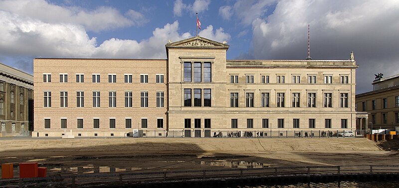 File:Berlin Neues Museum 001.JPG