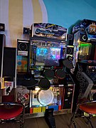 DrumMania V7 cabinet