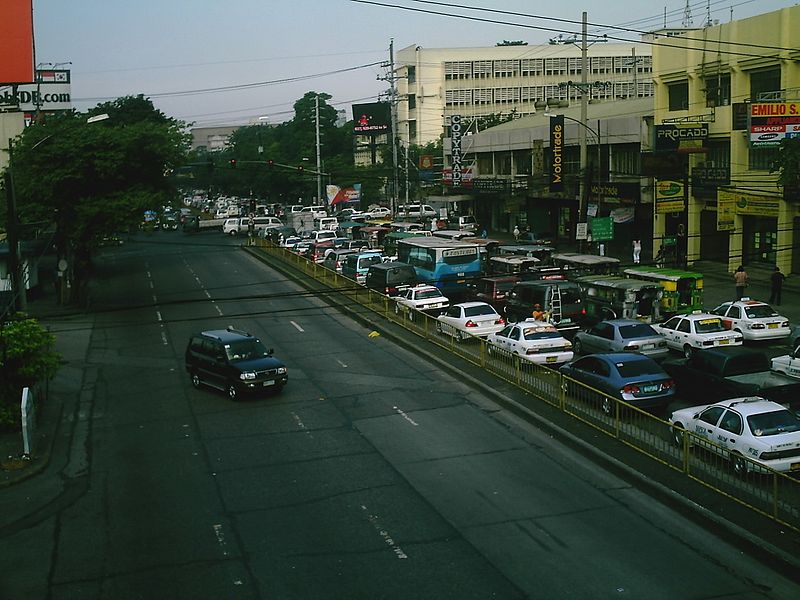 File:Espana Boulevard.jpg