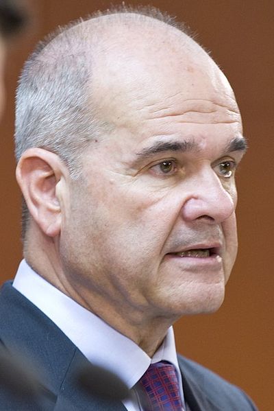 File:Manuel Chaves 2010 (cropped).jpg