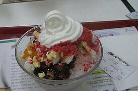 Lotteria offers an elaborate version with ice cream