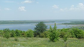 Панорамный вид на водохранилище с запада