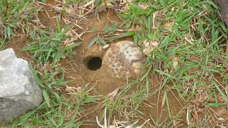 Файл:BLU-26 cluster sub-munition.JPG