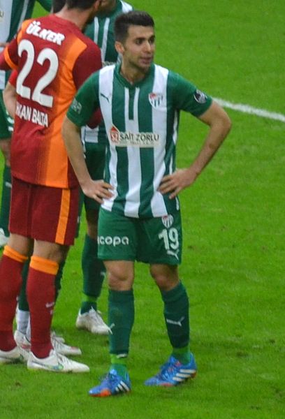 File:Emre Taşdemir (2015).JPG