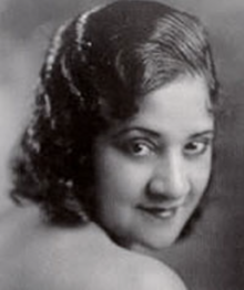 Evelyn Preer, circa 1920.png