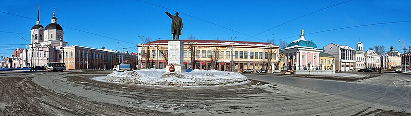 Файл:Lenina-square-DSC16273.jpg