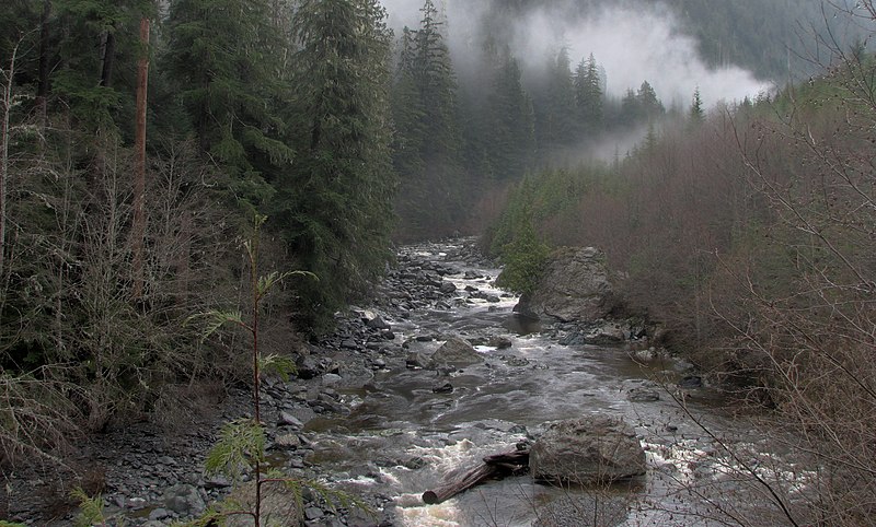 File:Loss Creek BC.jpg