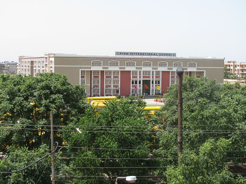 File:Ryan International School.JPG