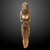 Mortuary figurine of a woman; 4400–4000 BC; crocodile bone; height: 8.7 cm; Louvre