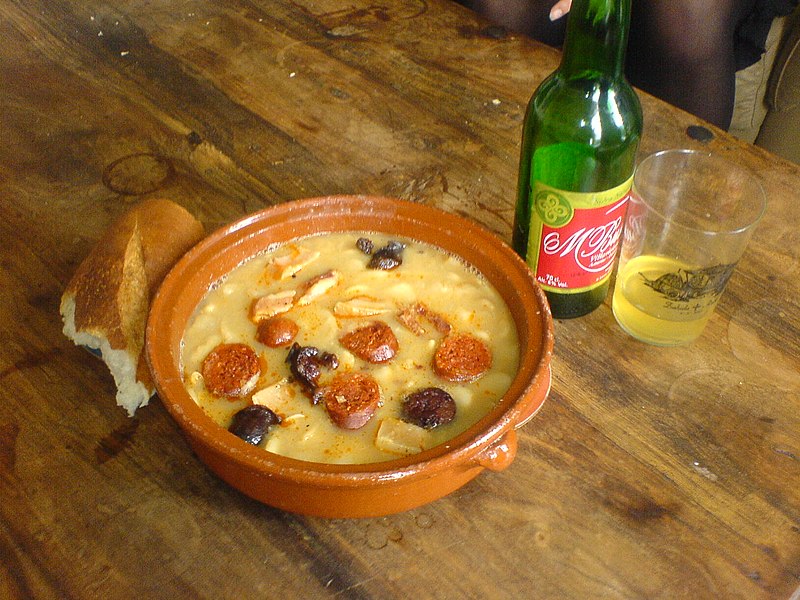 File:Fabada y sidra.jpg