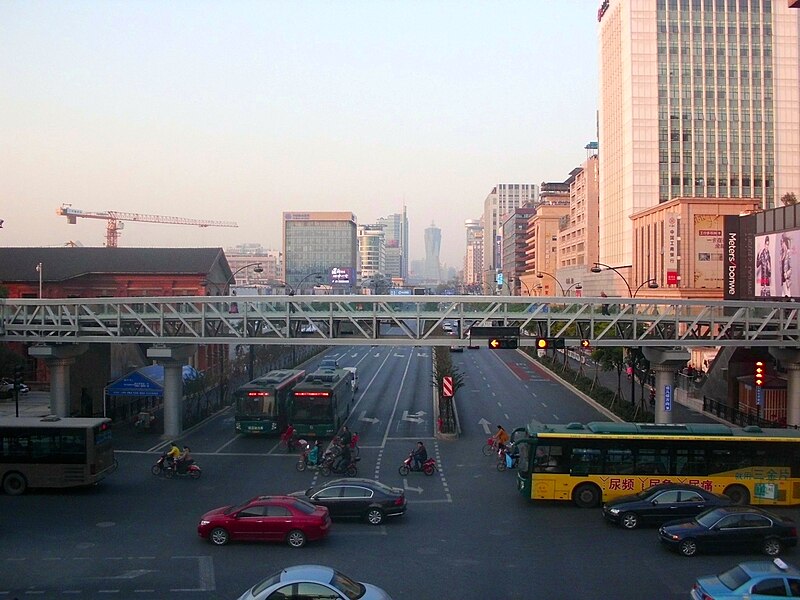 File:Hangzhou Yan'an Road 02.jpg