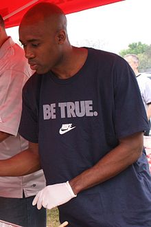 Jacque Vaughn cropped.jpg