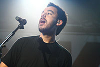 Mike Shinoda, the frontman of Fort Minor.