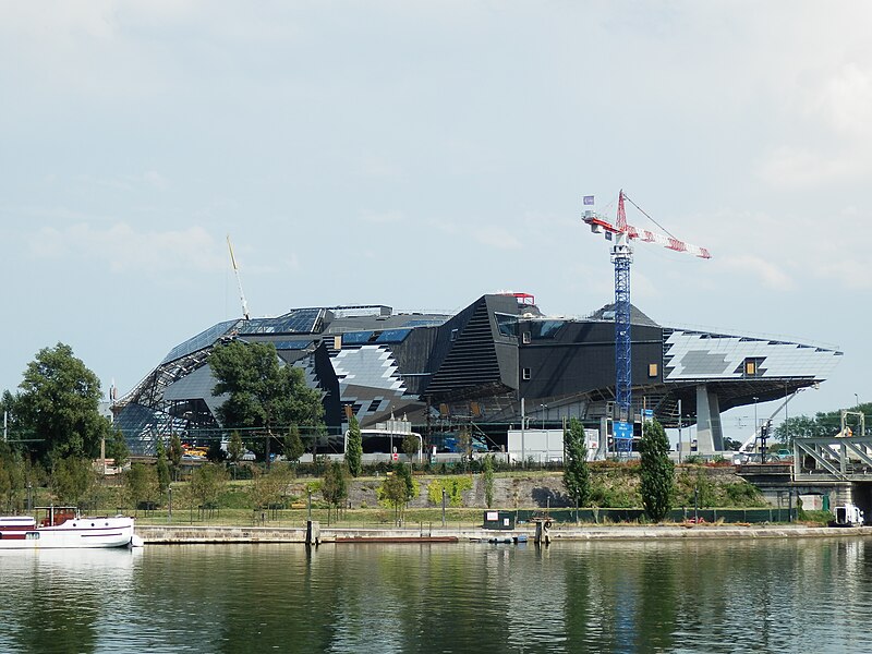 File:Musée Des Confluences 06-08-2013.jpg