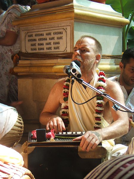 File:Aindra Dasa Kartik 2009.JPG