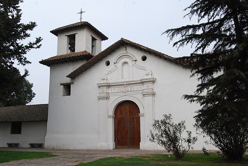 File:Iglesia de los Jesuitas.jpg