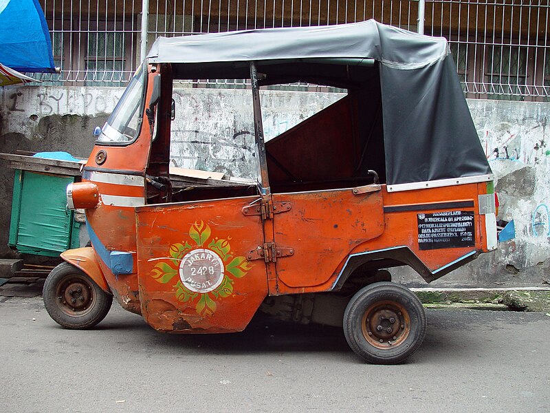 File:Jakarta bajaj.jpg