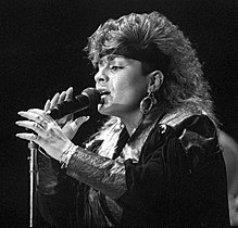 Lisa Lisa performs in 1987