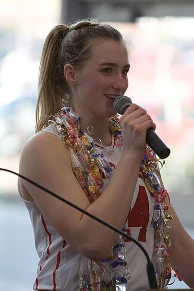 File:Paige Crozon.jpg