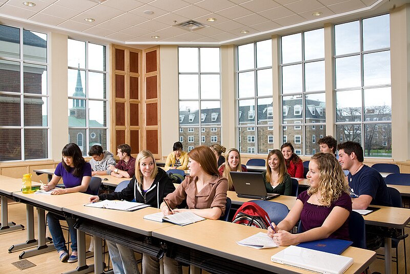 File:Physical Sciences Classroom.jpg