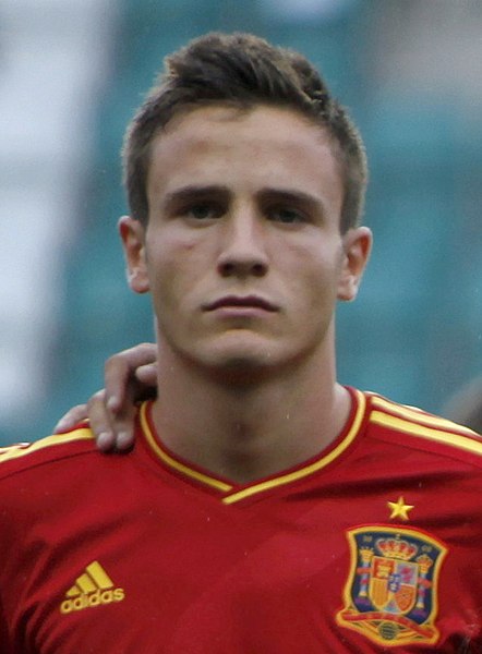 File:Saúl Ñíguez 2012 (cropped).jpg