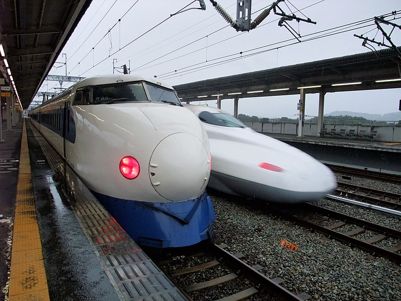 File:Shinkansen0-N700.JPG