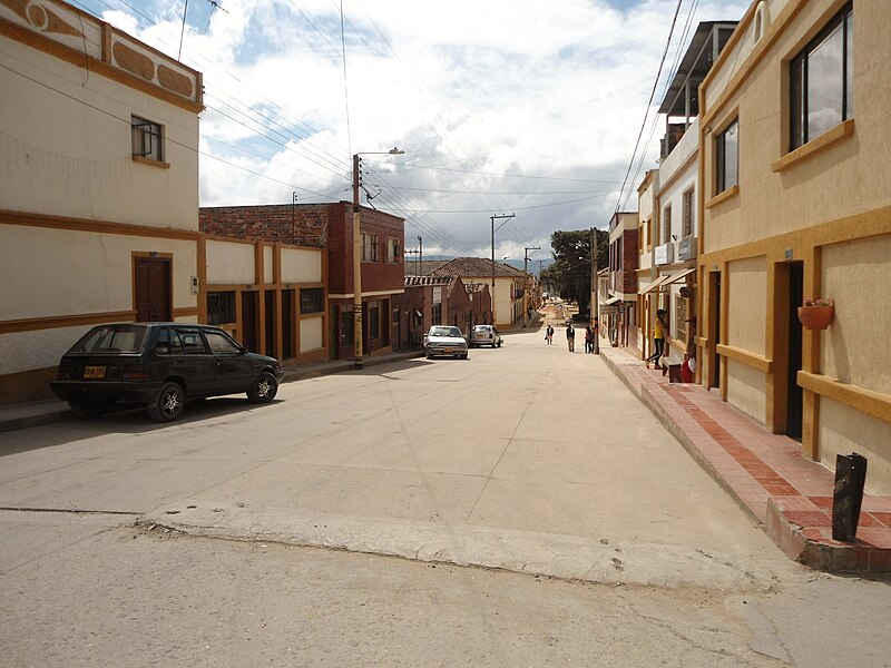 File:Streets of Boyacá (Boyacá).jpg