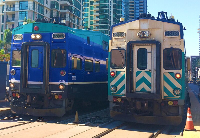 File:Two COASTER Cabcars.jpg