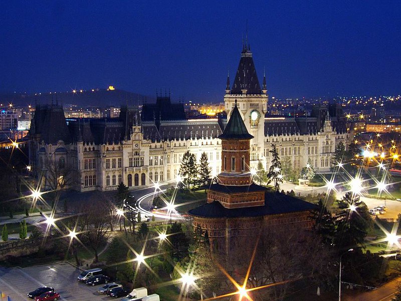 File:Palatul culturii iasi.jpg